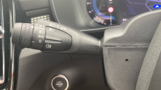 Volvo XC40 2.0 B3P Plus Dark 5dr Auto Petrol Estate